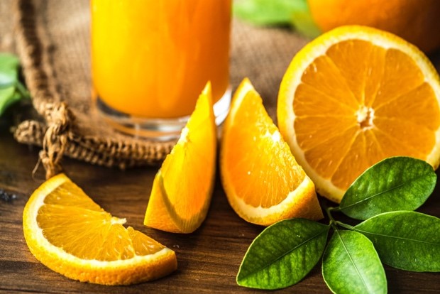 Vỏ trái quýt và vỏ cam (phần cùi trắng) chứa nhiều chất dinh dưỡng 