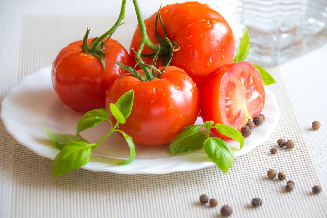 Cà chua chưa chín hẳn chứa nhiều độc tố