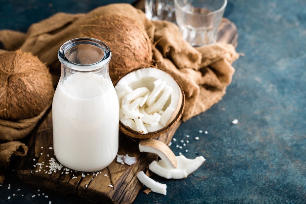 Sữa dừa chứa một phần ba lượng calo của sữa bò