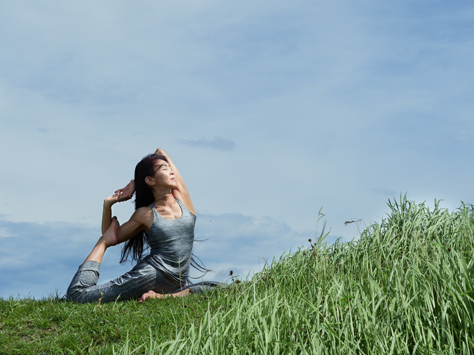 Yoga giúp bạn giảm căng thẳng và hạnh phúc hơn