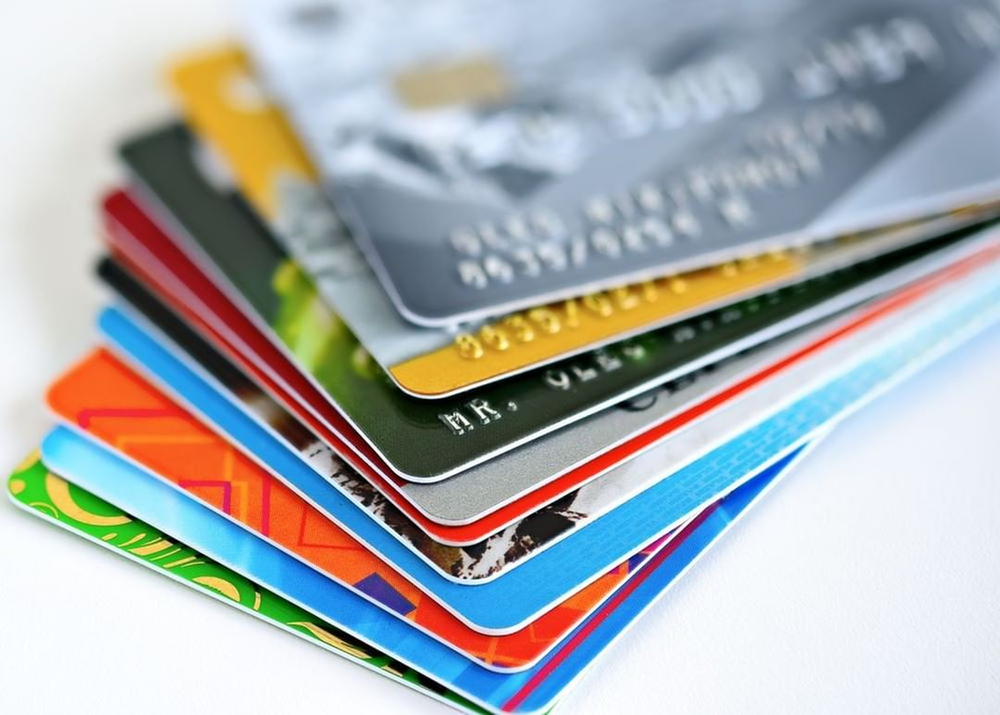 Nợ nần chồng chất thẻ tín dụng